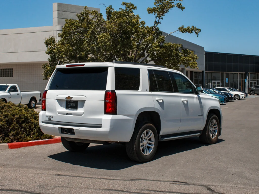 Used 2019 Summit White Chevrolet LT image 5