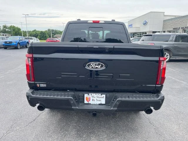 New 2026 Agate Black Metallic Ford XLT image 4