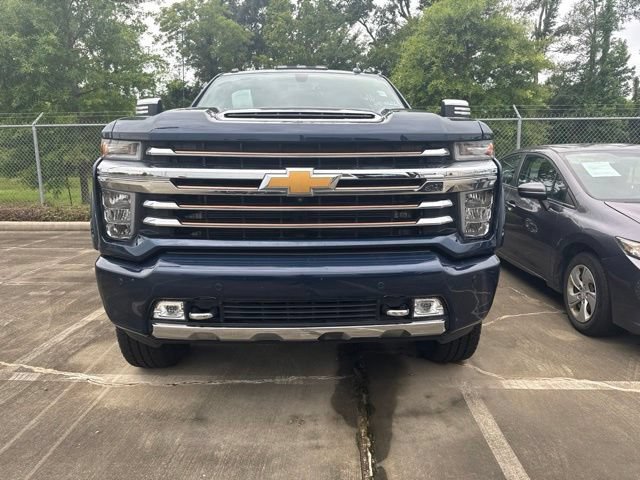 Used 2023 Northsky Blue Metallic Chevrolet High Country image 2