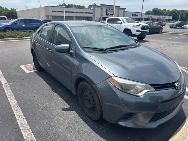 Used 2014 Gray Toyota LE image 5