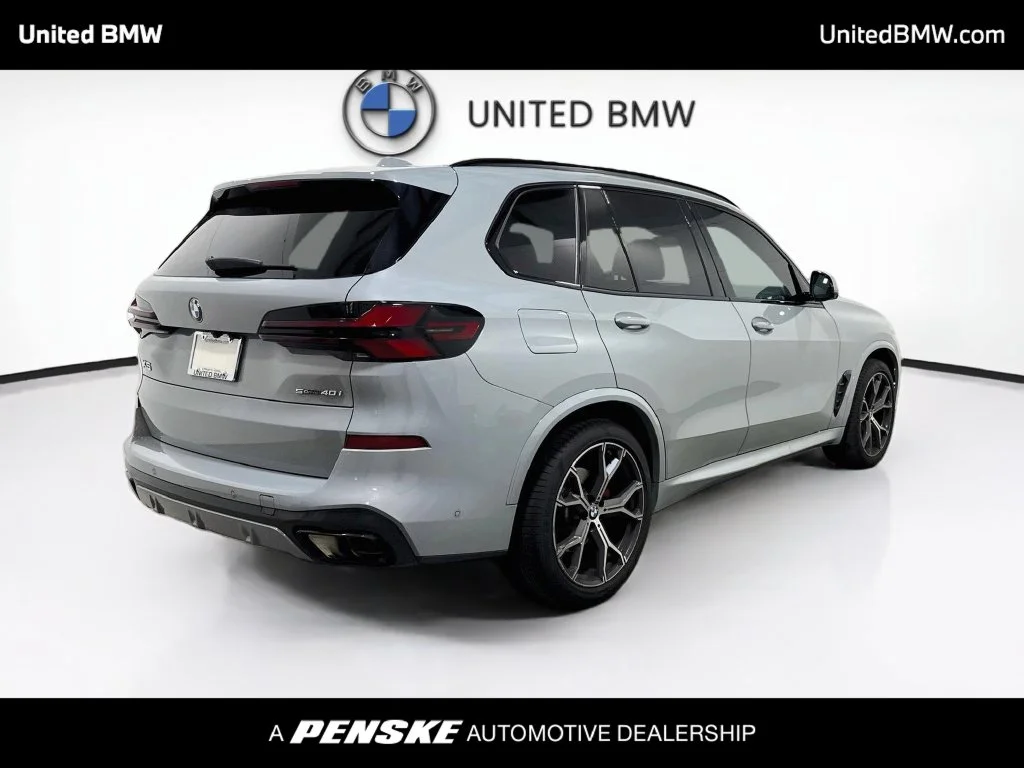 Certified Used 2024 Brooklyn Gray Metallic BMW sDrive40i image 5