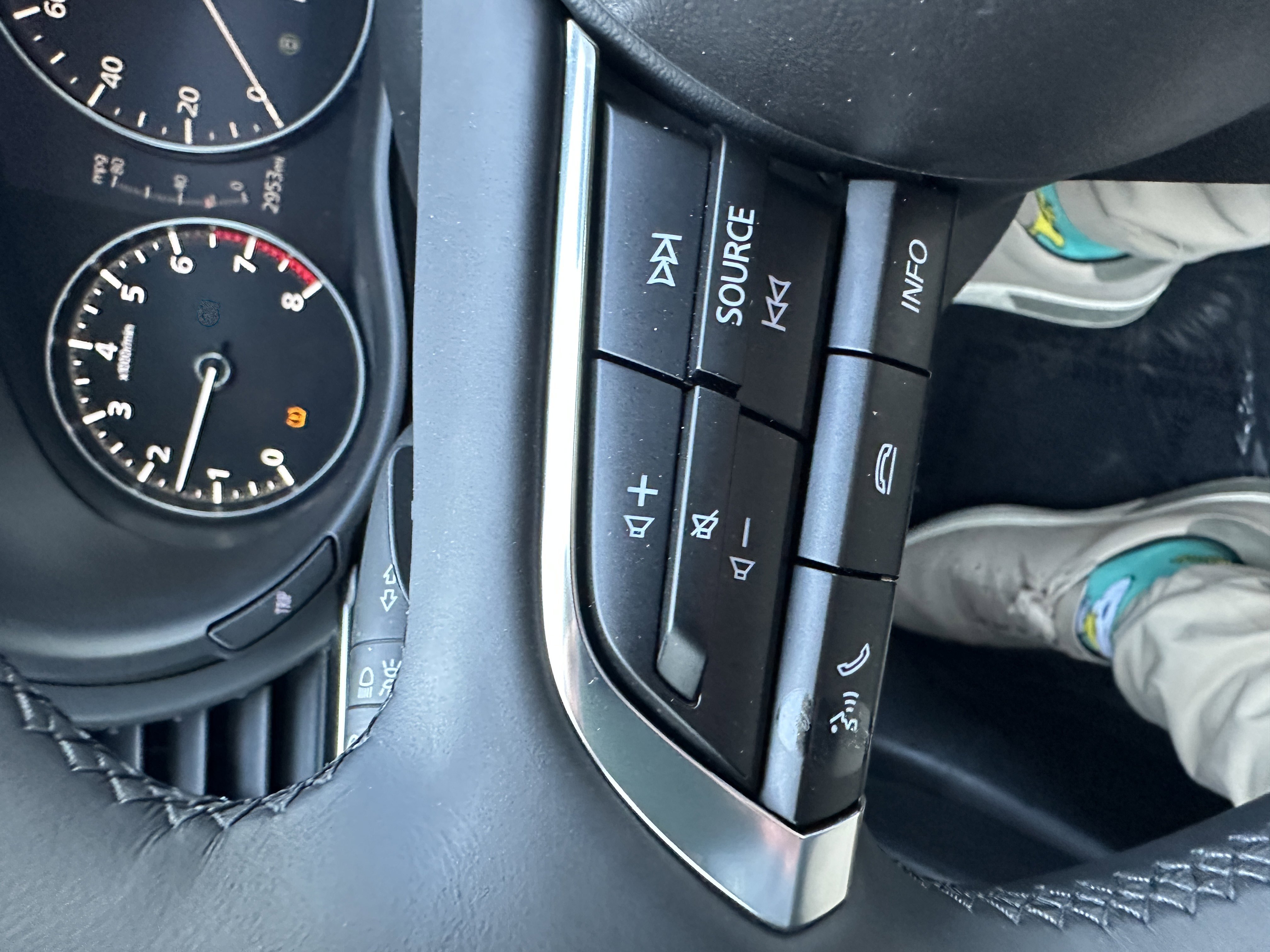 Used 2025 Jet Black Mica Mazda 2.5 S Premium Package image 27