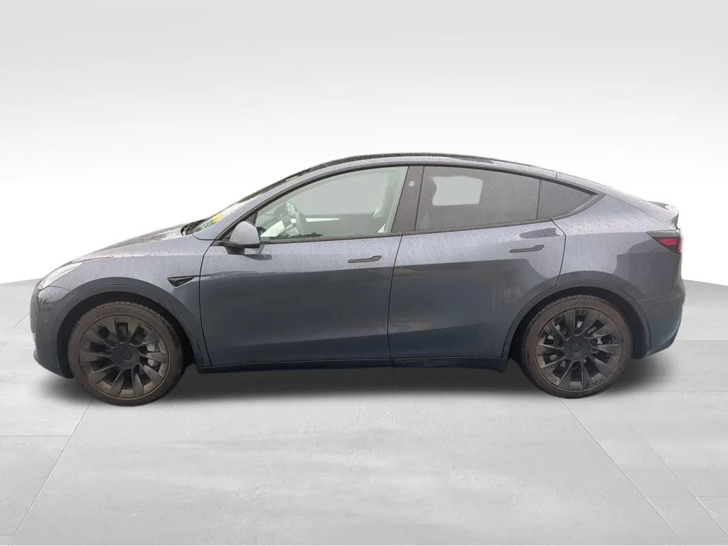 Used 2023 Tesla Model Y Long Range with VIN 7SAYGAEE6PF846124 for sale in Newport News, VA