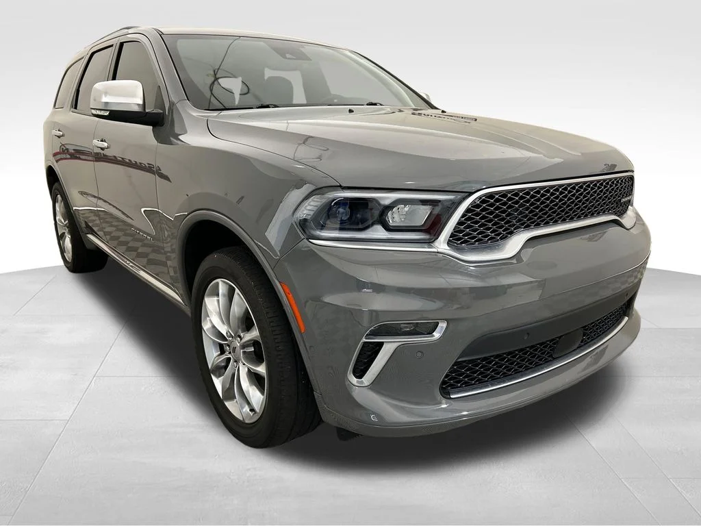 Used 2023 Gray Dodge Citadel image 8