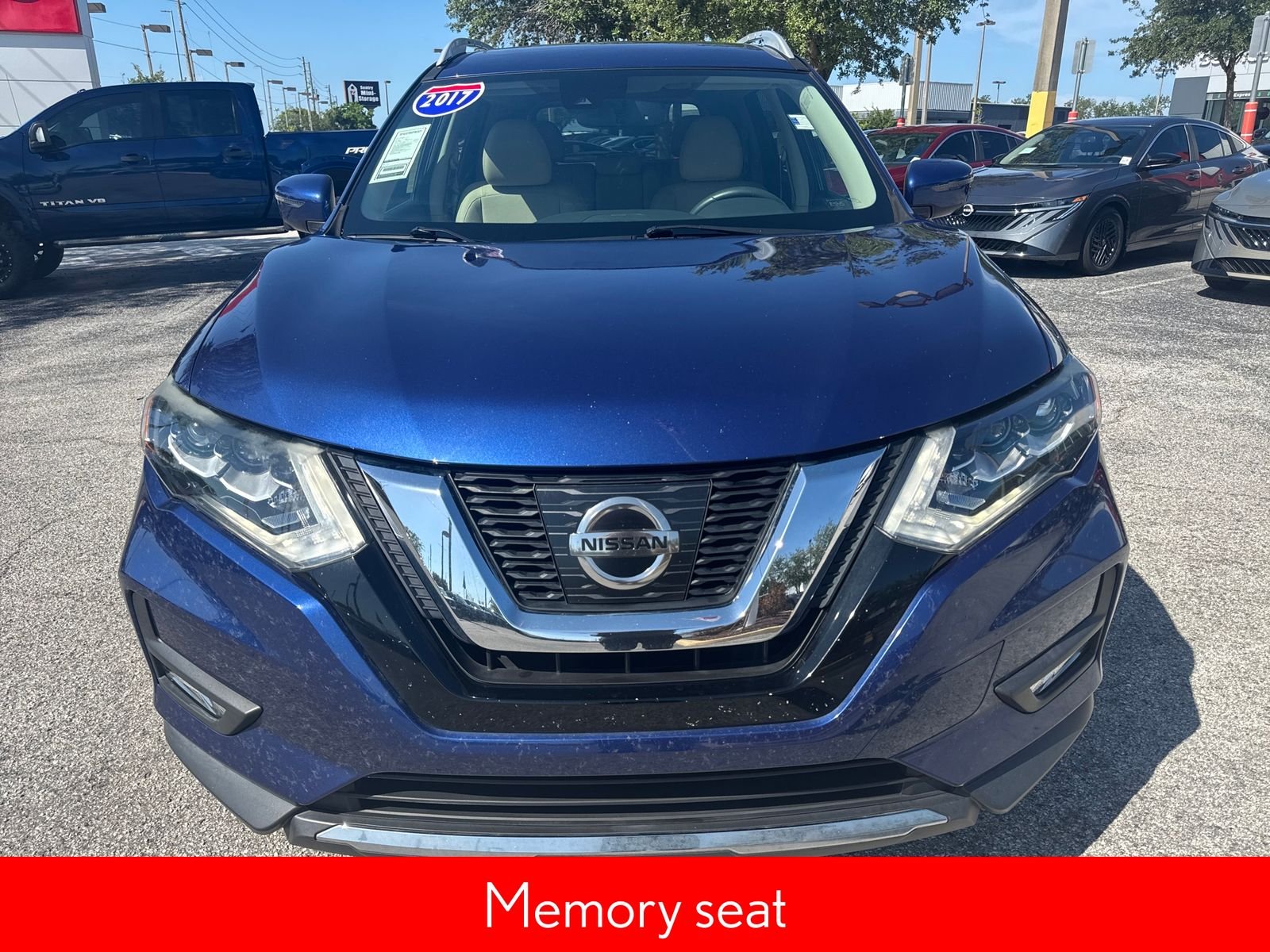 Used 2017 Blue Nissan SL image 6