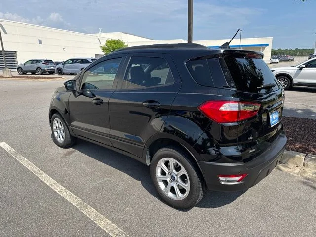 Used 2018 Shadow Black Ford SE image 7