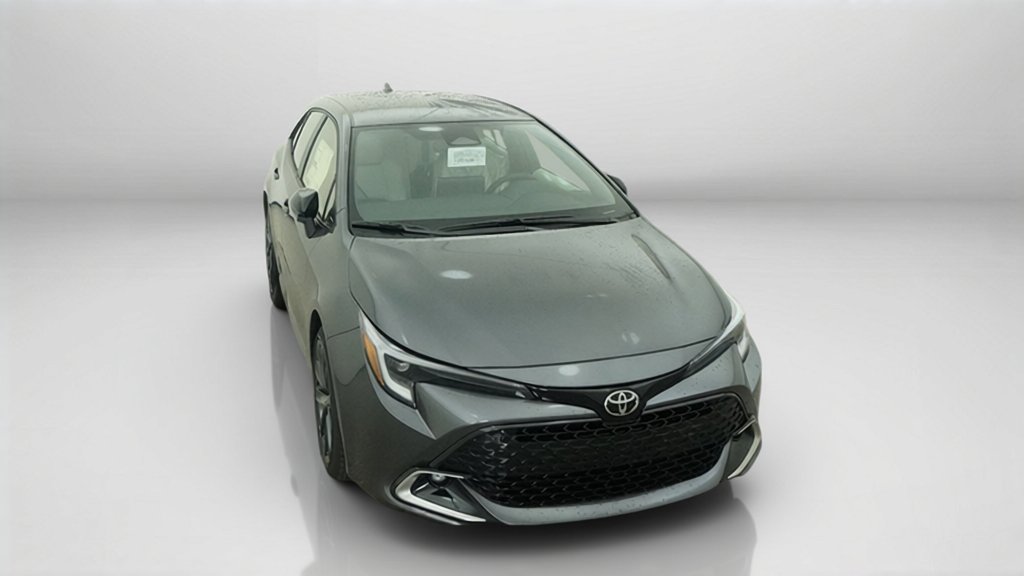 New 2027 Magnetic Gray Metallic Toyota XSE image 4