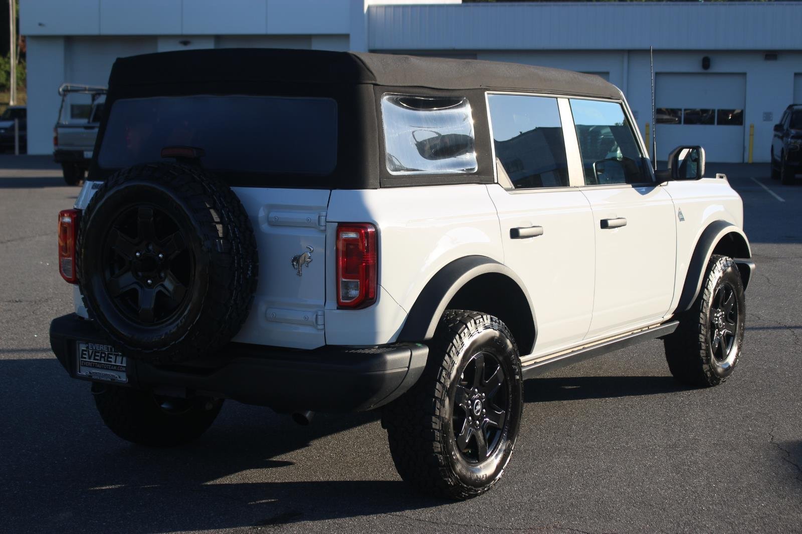 Used 2024 White Ford Black Diamond image 7