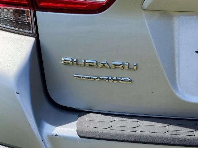 Used 2018 Silver Subaru 2.0i Premium image 14
