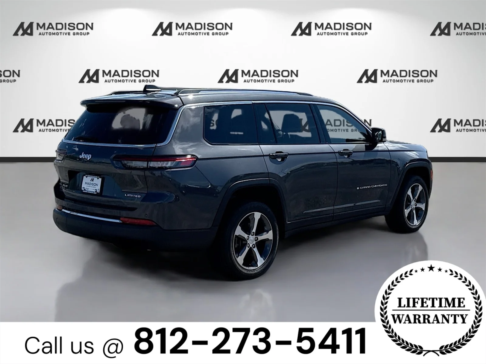 Used 2023 Baltic Gray Clearcoat Metallic Jeep Limited image 5