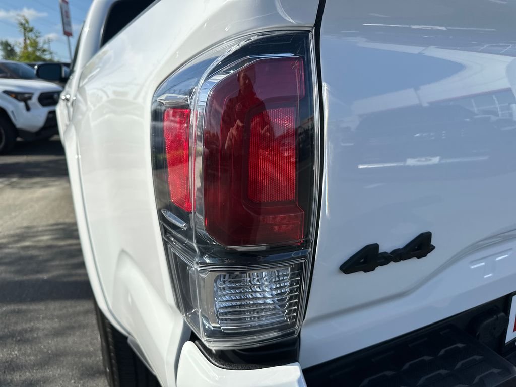 Used 2023 Ice Toyota Limited image 10