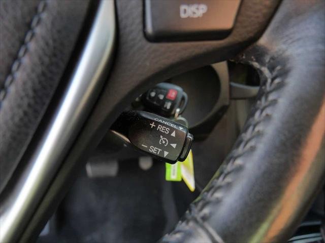 Certified Used 2016 BLACK SAND PEARL Toyota  image 29
