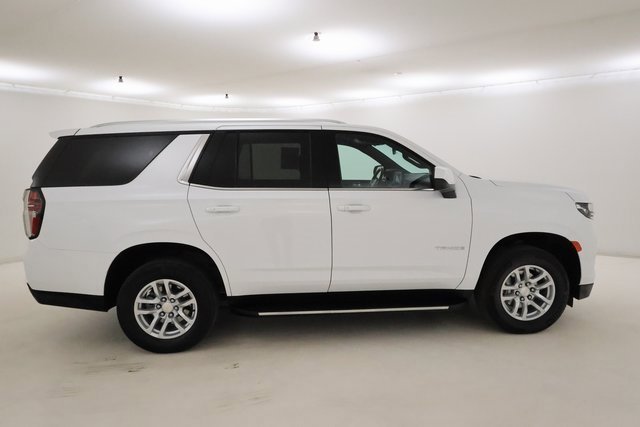 2023 Chevrolet Tahoe LS photo 2