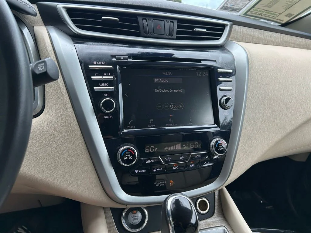 Used 2022 Pearl White Tri-Coat Nissan SV image 30