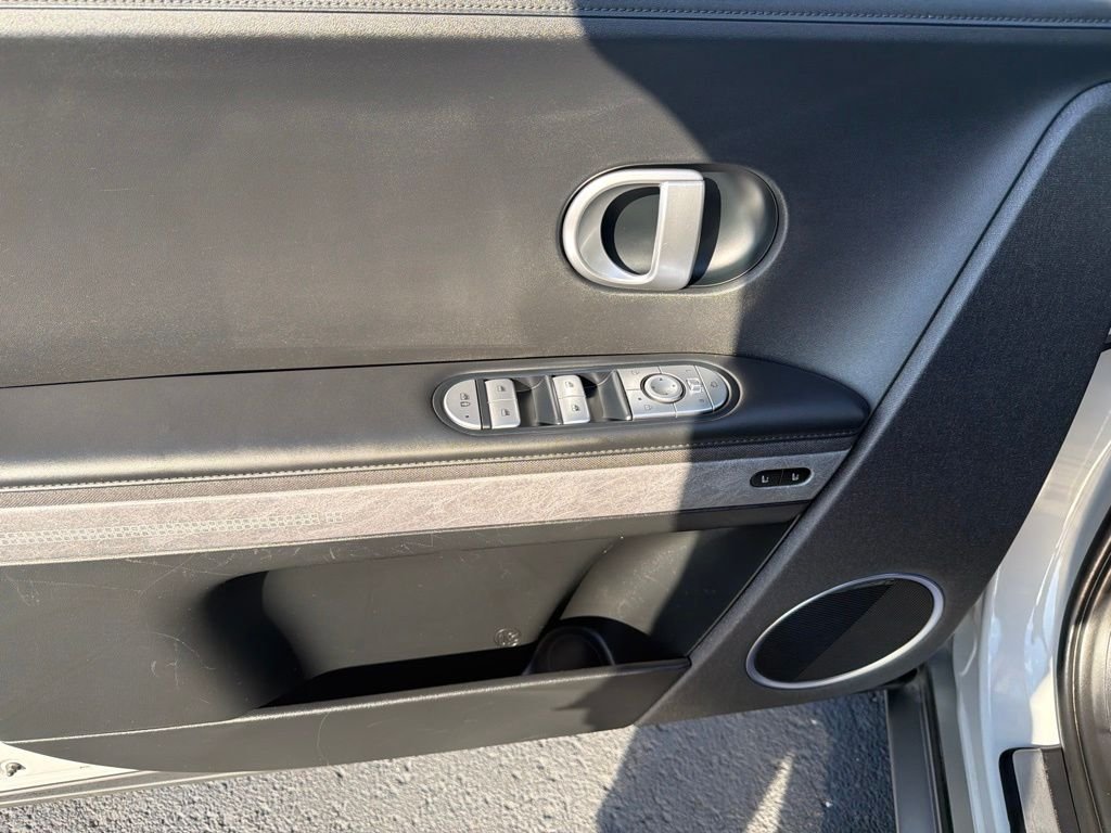 Used 2024 Gray Hyundai Limited image 9