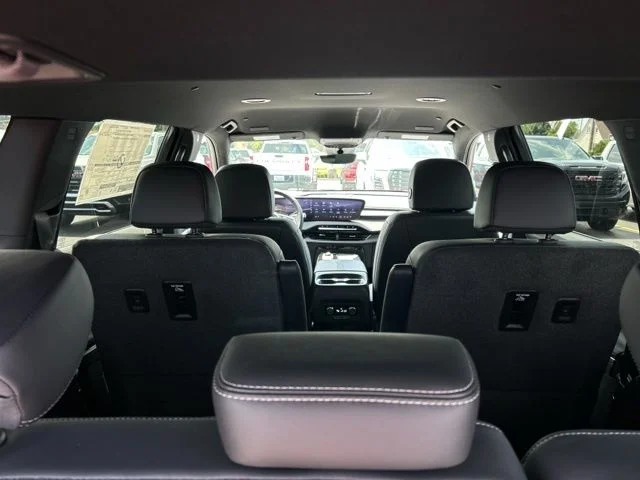 2026 Buick Enclave Preferred - Photo 12