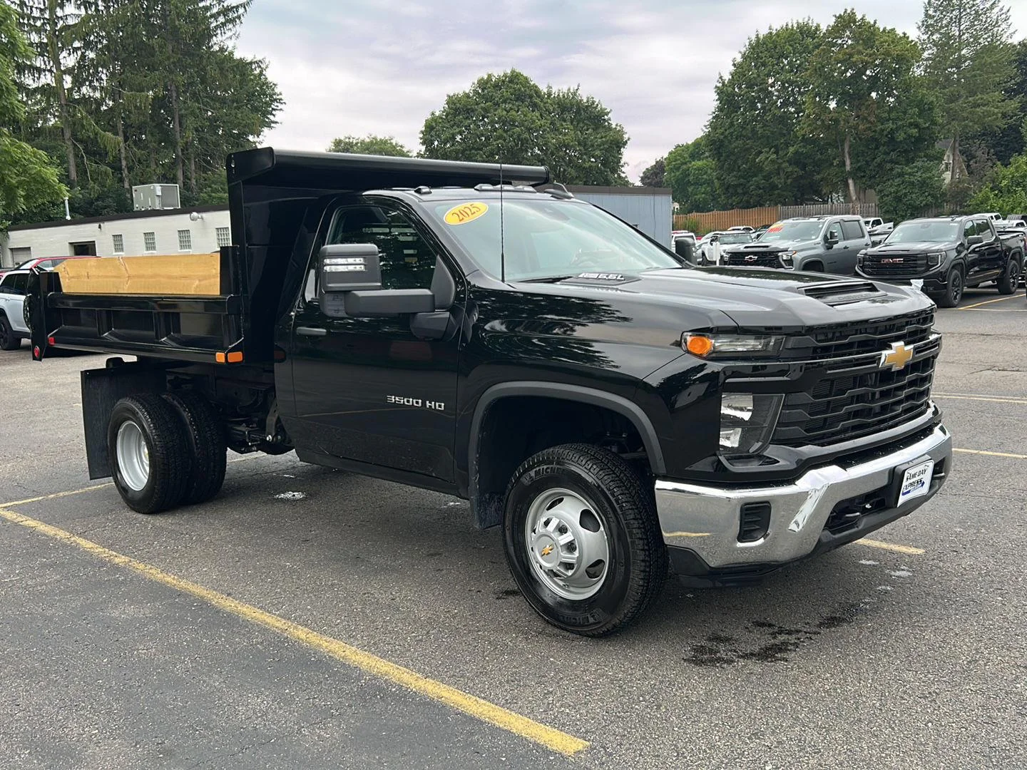 Used 2025 Black Chevrolet Work Truck image 18