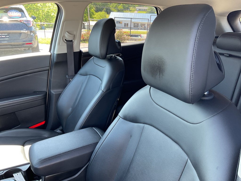 Used 2023 Glacial White Pearl Kia EX image 22