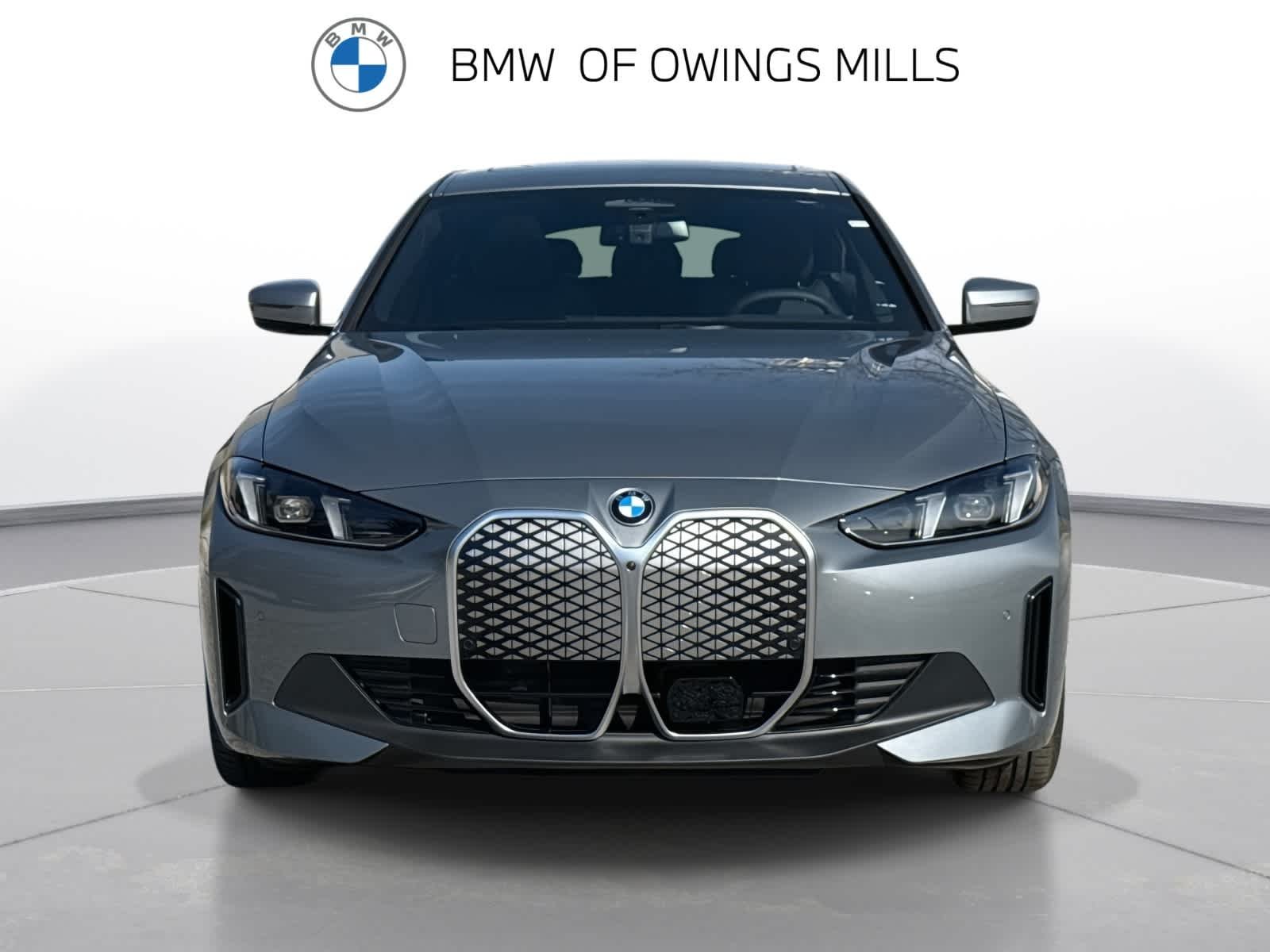 New 2026 Skyscraper Grey Metallic BMW xDrive40 image 8