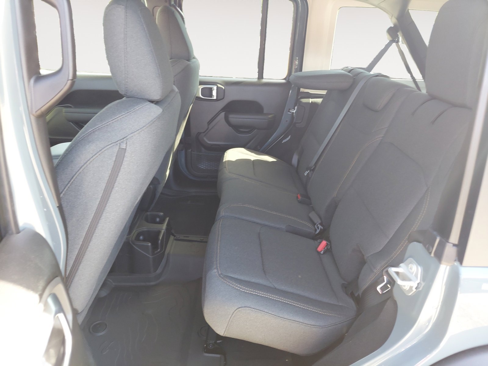 New 2026 Anvil Clearcoat Jeep Sport S image 23