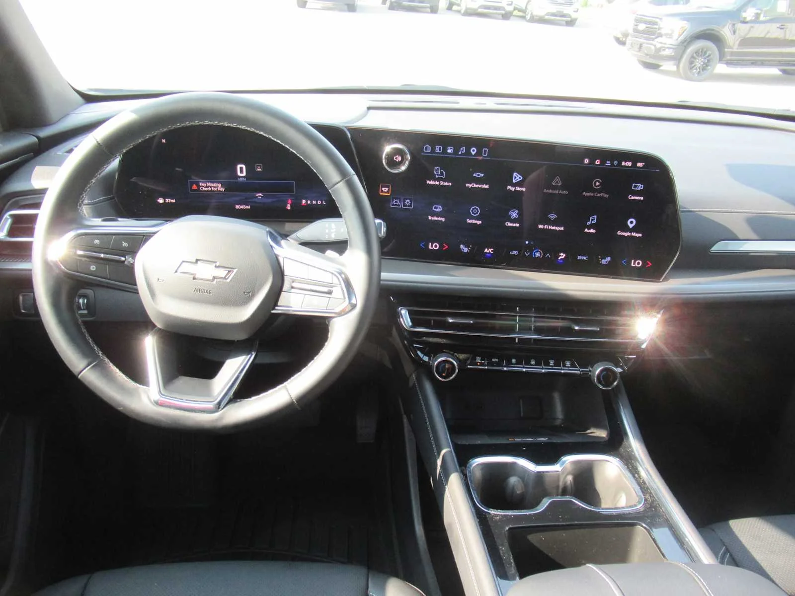 Used 2026 Summit White Chevrolet FWD LT image 21