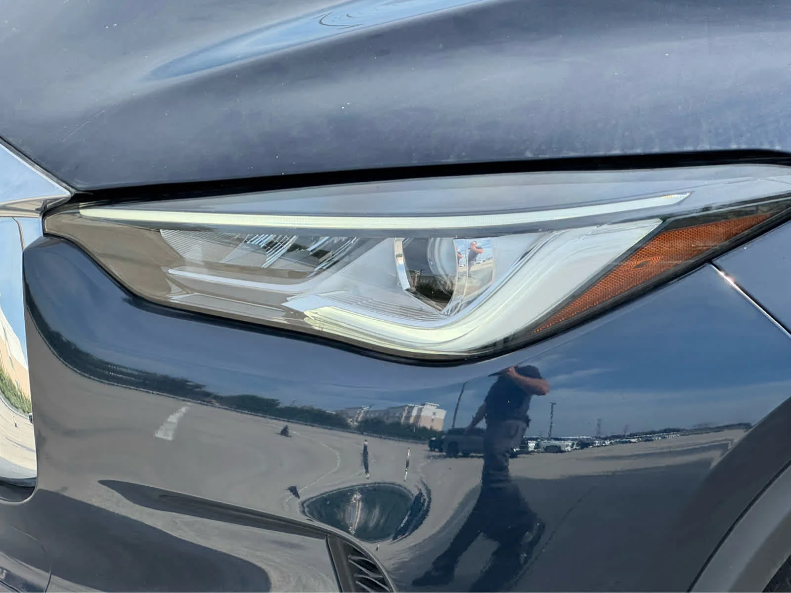 Certified Used 2025 Hermosa Blue INFINITI LUXE image 9
