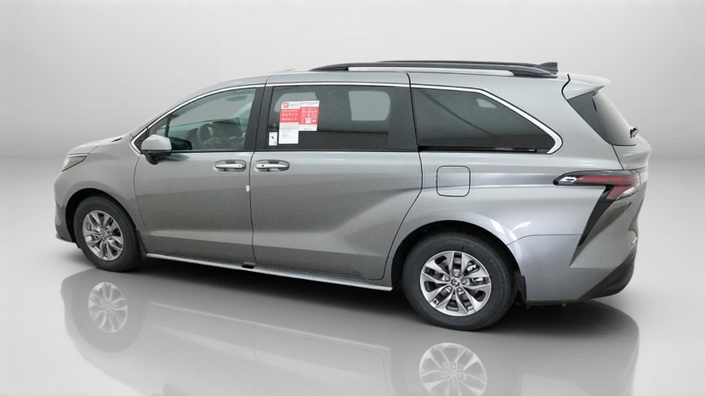 New 2026 Heavy Metal Toyota XLE image 45