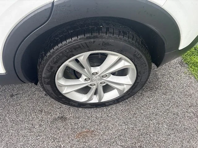 Used 2020 White Buick Preferred image 11