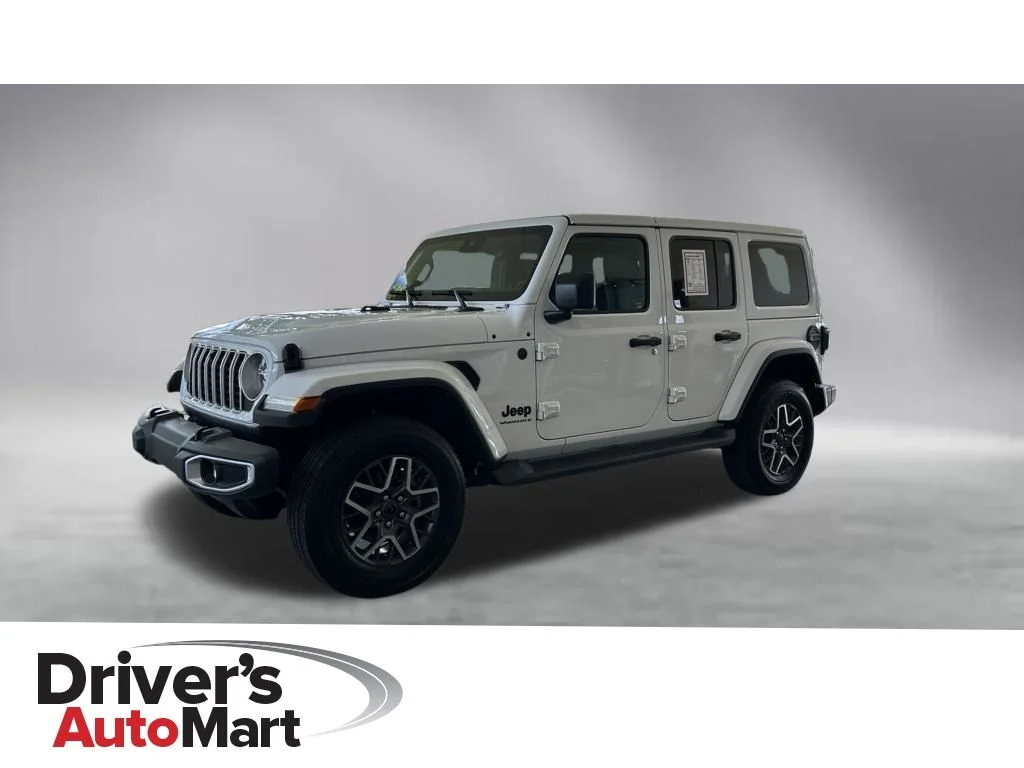 Used 2025 White Jeep Sahara image 1