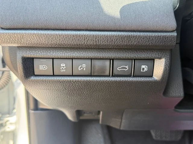 Certified Used 2026 ICE CAP Toyota LE image 25