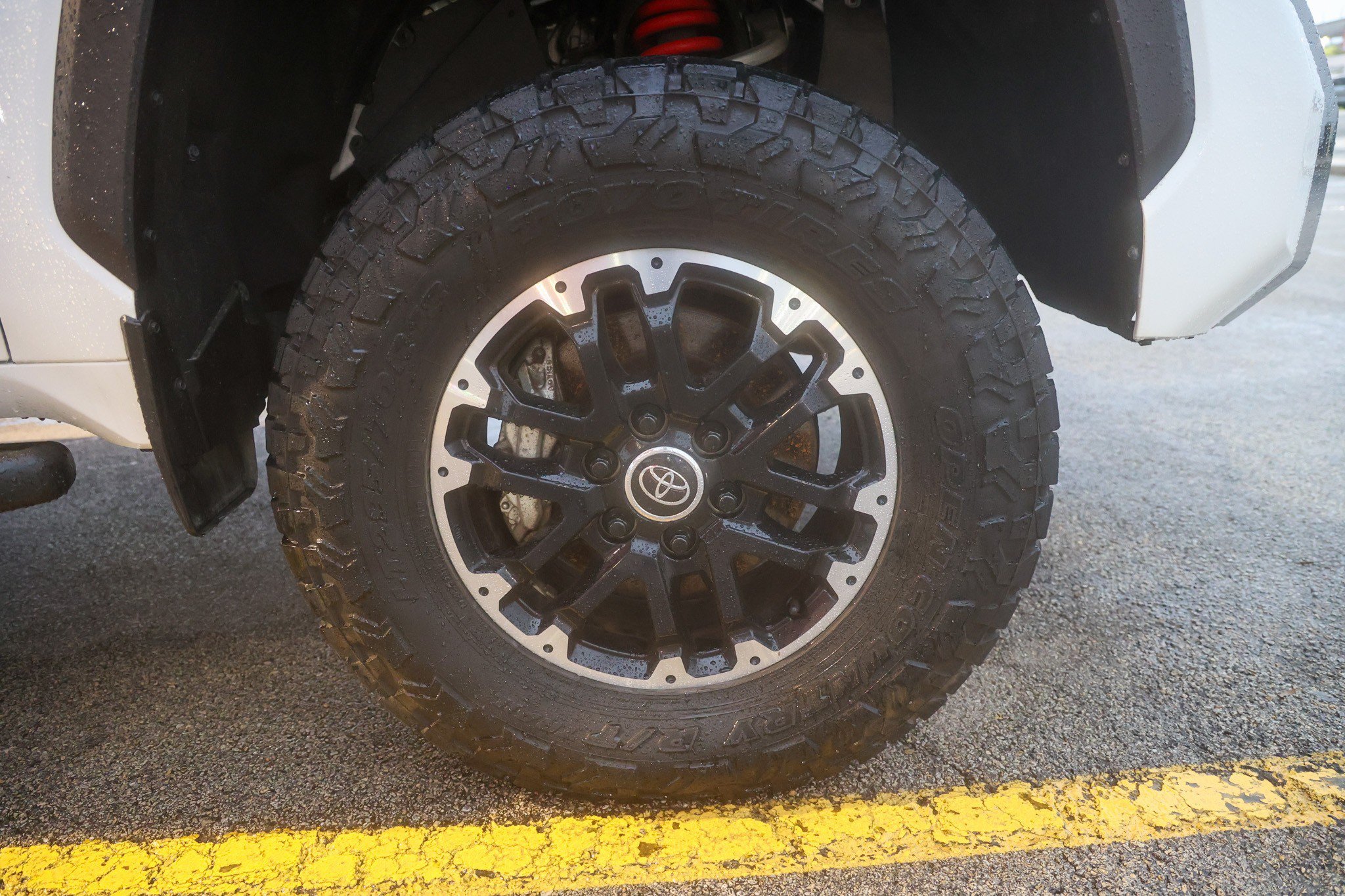 Used 2023 ICE CAP Toyota SR5 image 13