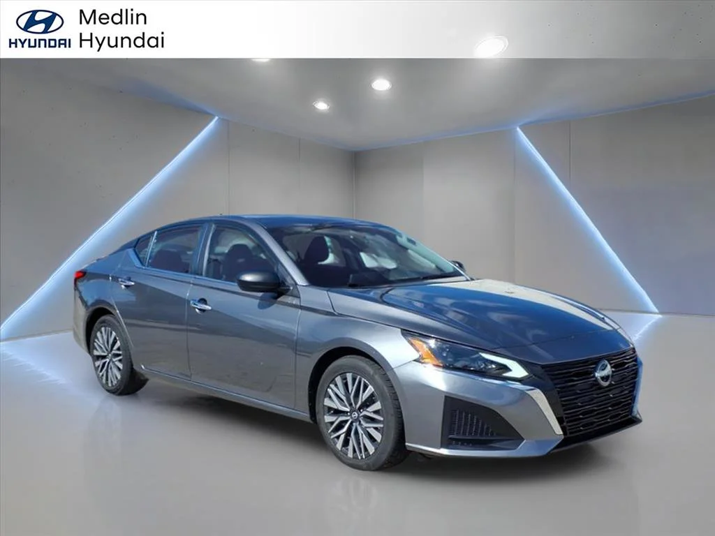 2024 Nissan Altima