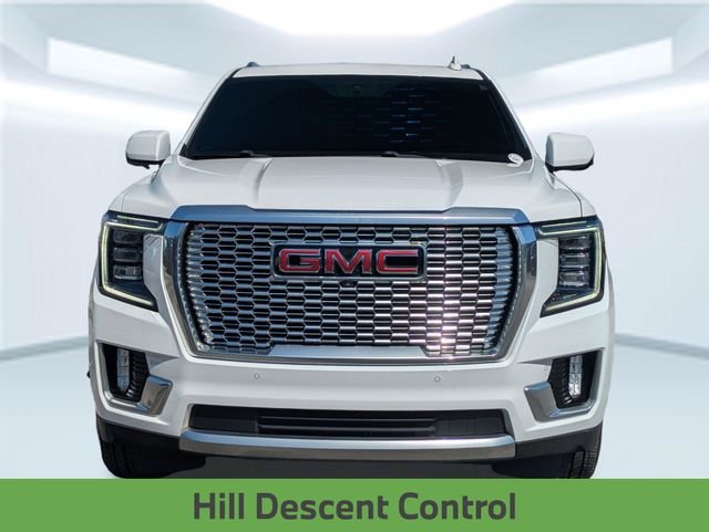 Used 2023 White GMC Denali image 12