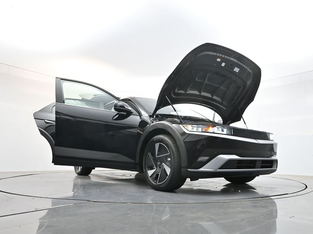 Used 2026 Abyss Black Hyundai SEL image 39