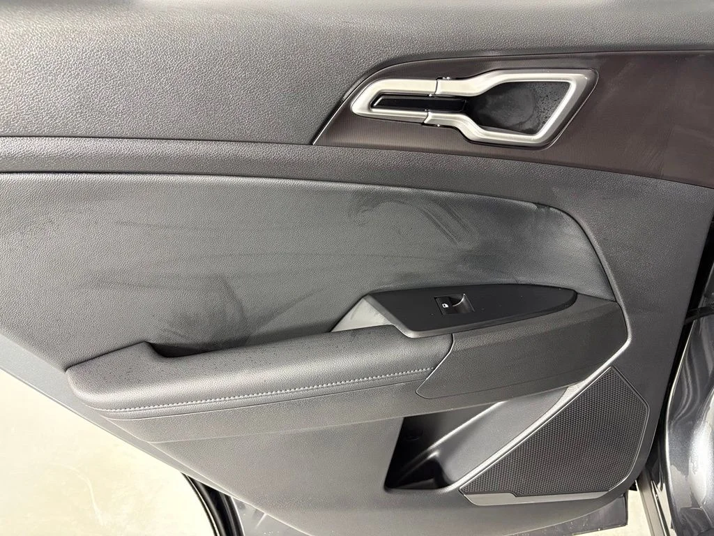 New 2026 Gravity Gray Kia EX image 36