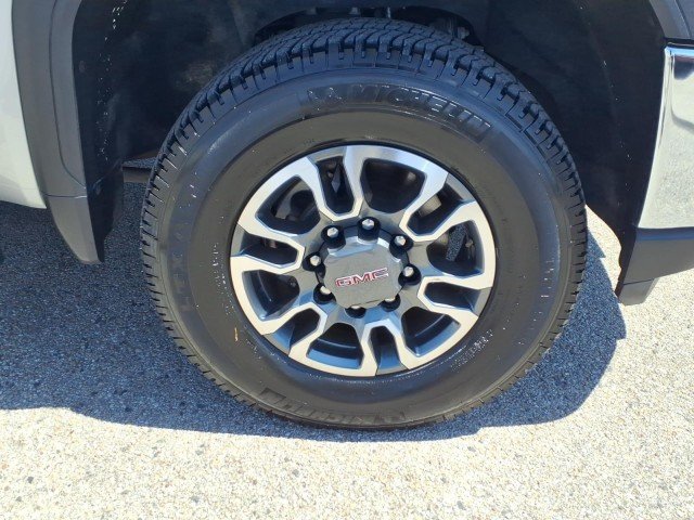 2023 GMC Sierra 2500HD SLT - Photo 25