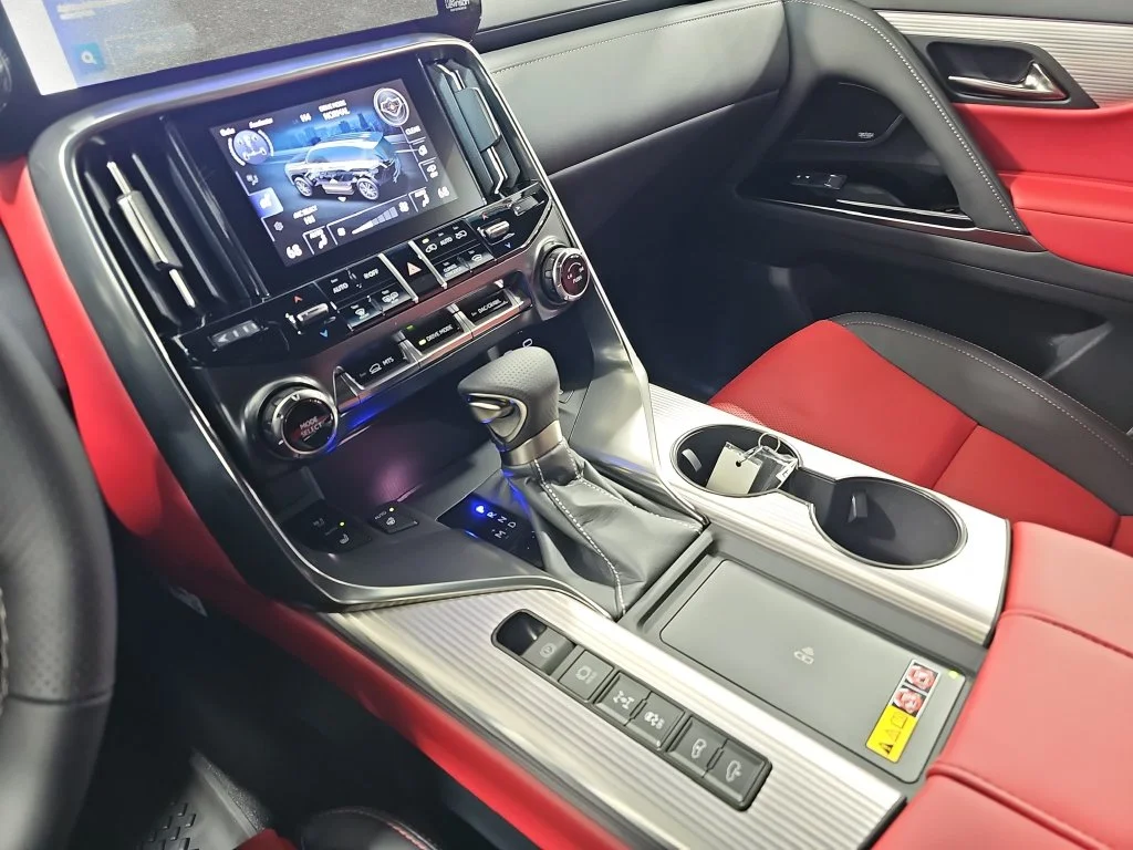 New 2026 Caviar Lexus F SPORT HANDLING image 24