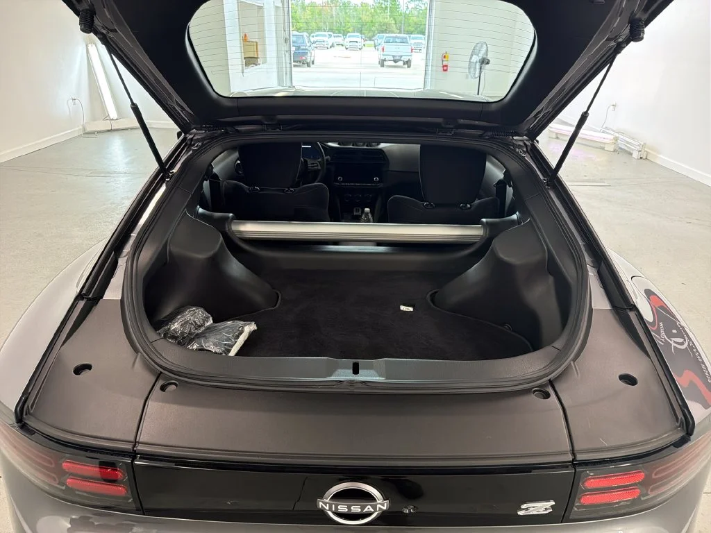 Used 2025 Gray Nissan Sport image 8