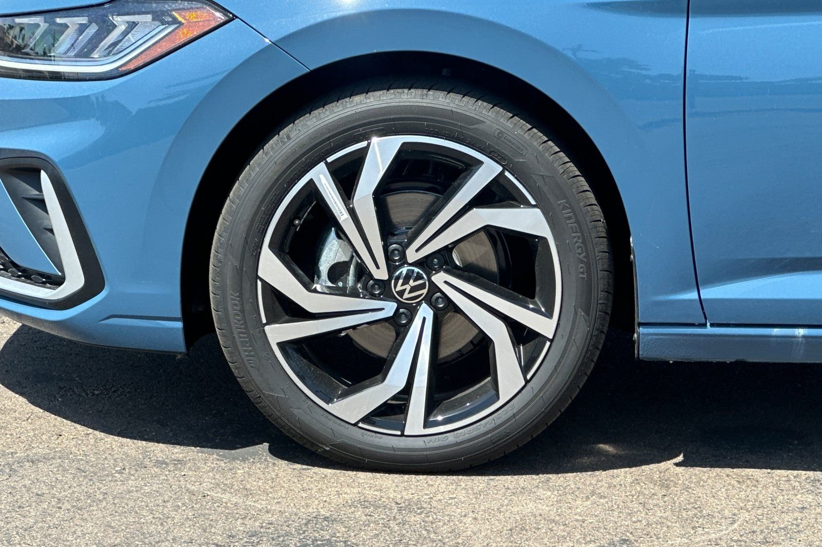 New 2026 Monterey Blue Pearl Volkswagen 1.5T SEL image 24