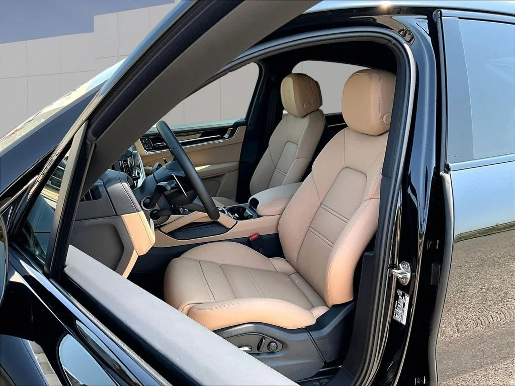 New 2026 Black Porsche S image 5