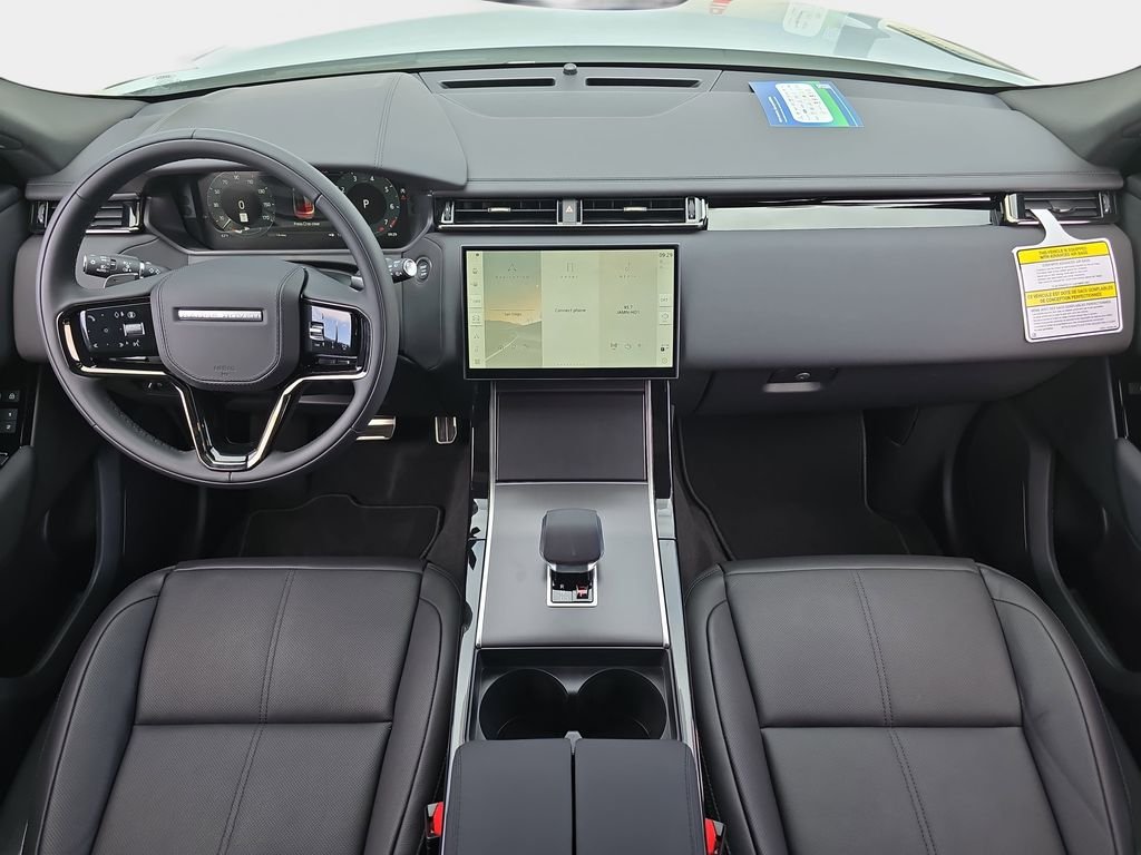 New 2026 Arroios Grey Land Rover Dynamic SE image 9