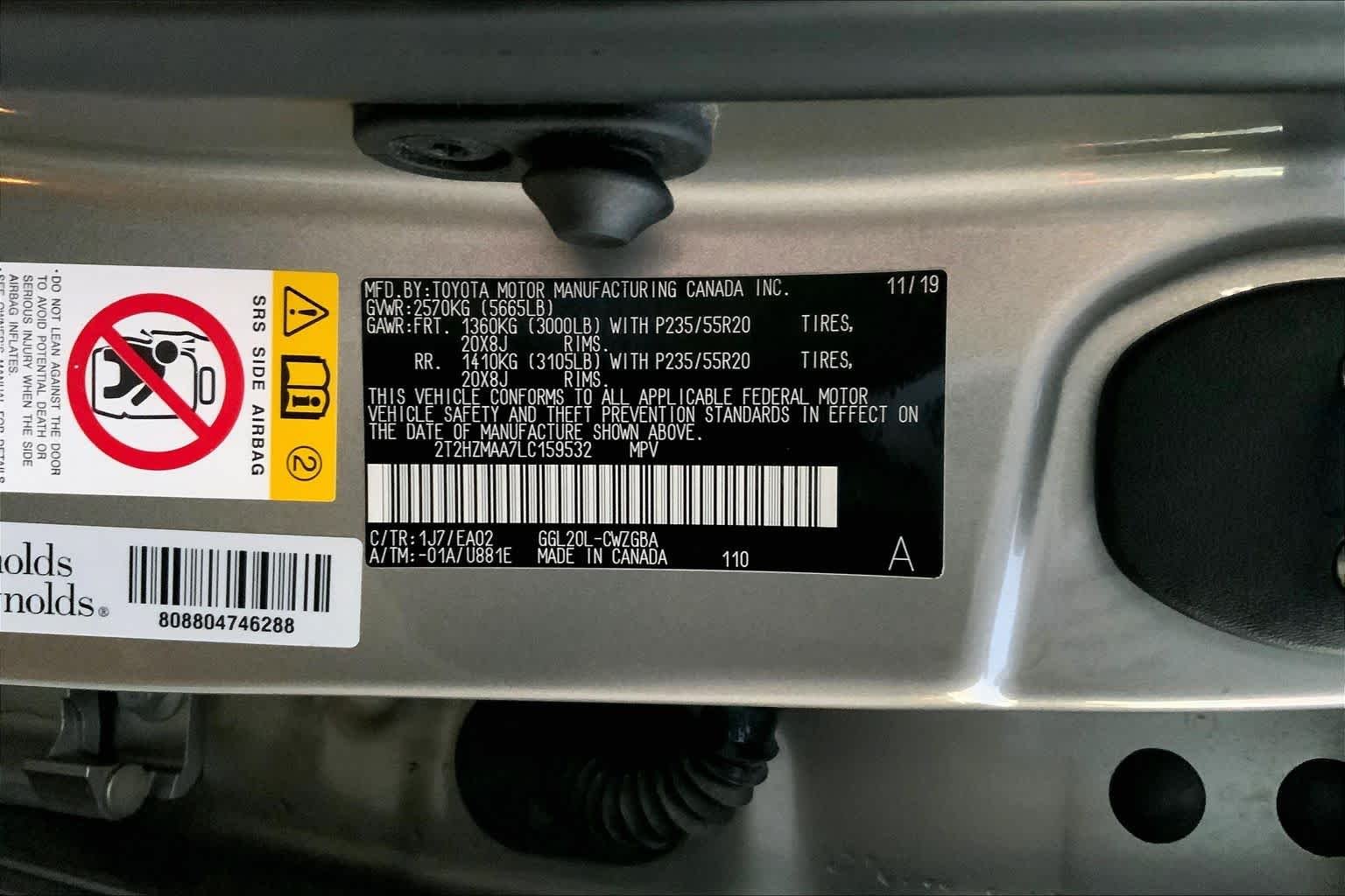 Used 2020 Atomic Silver Lexus  image 31
