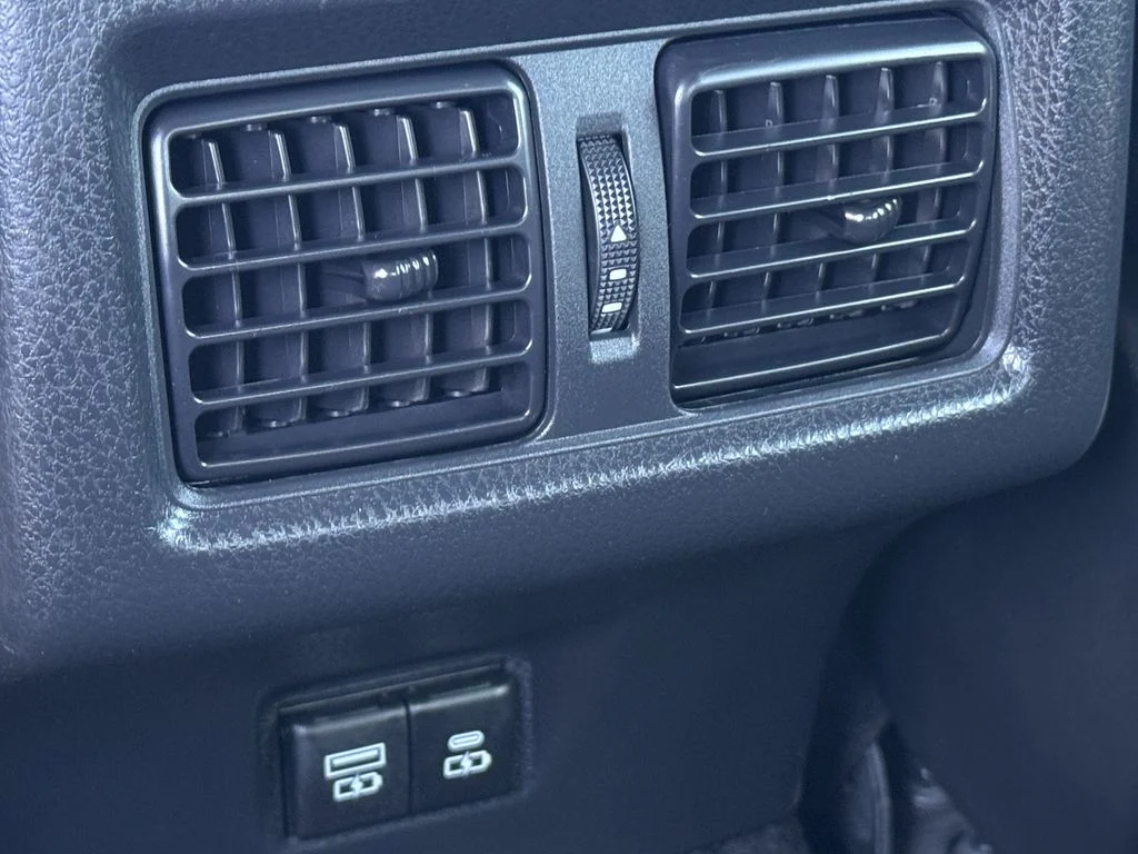 Used 2026 Green Toyota SE image 29