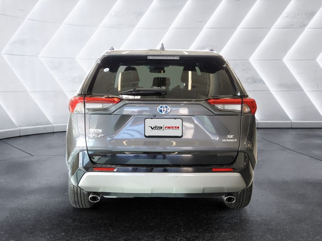 Used 2023 Gray Toyota SE image 5