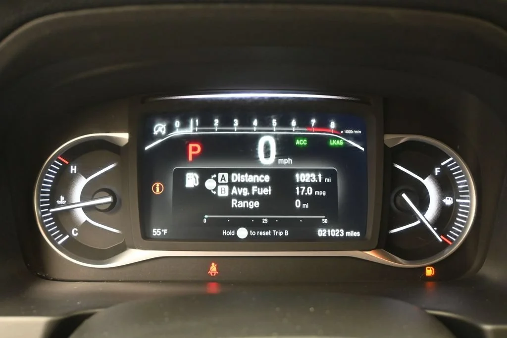 Used 2023 Lunar Silver Metallic Honda EX-L image 14