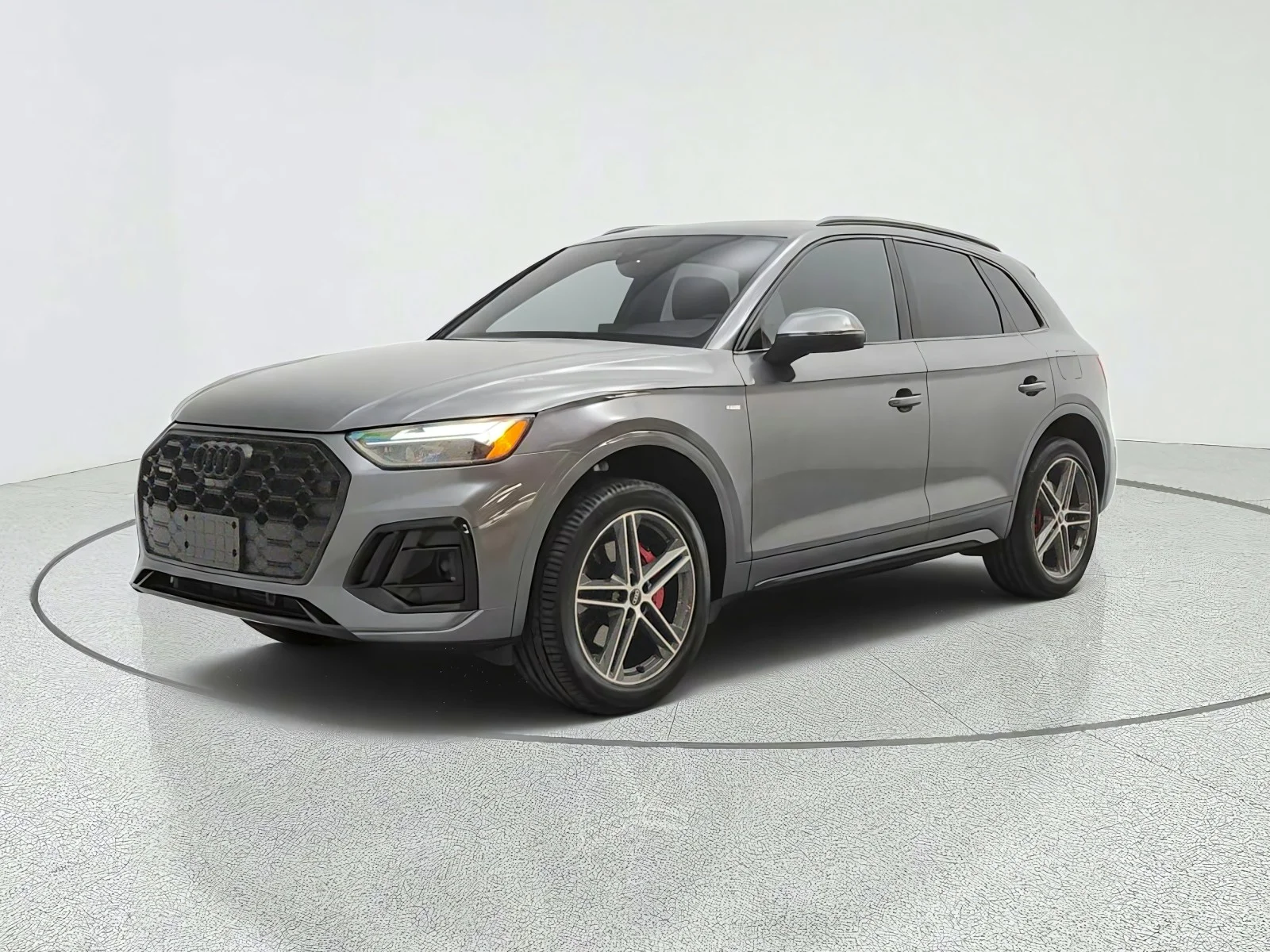 Used 2024 Daytona Gray Pearl Effect Audi S line Premium Plus image 1