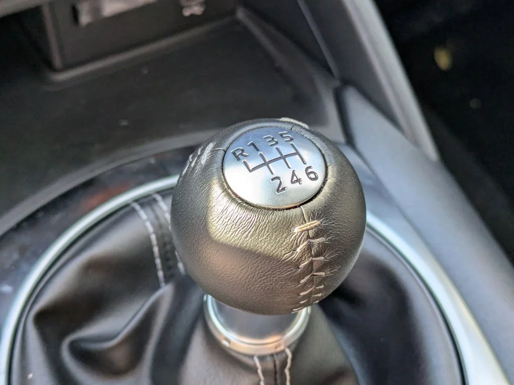 2025 Mazda MX-5 Miata Sport - Photo 24