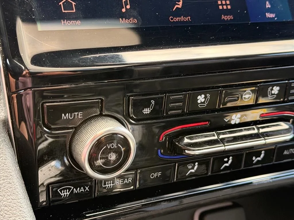 Used 2021 Gray Jeep Overland image 26