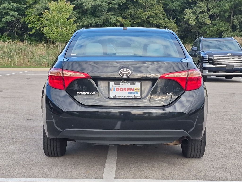 2017 Toyota Corolla LE - Photo 6
