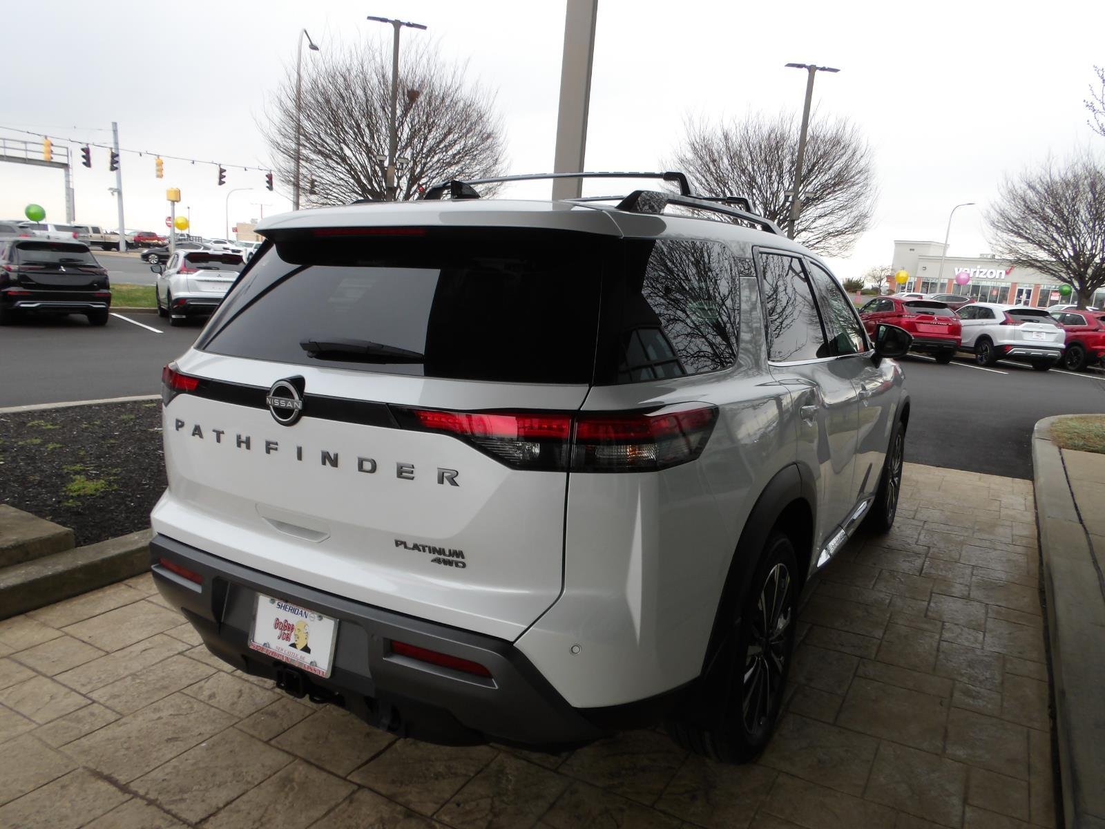 New 2026 Everest White Pearl Tricoat Nissan Platinum image 7
